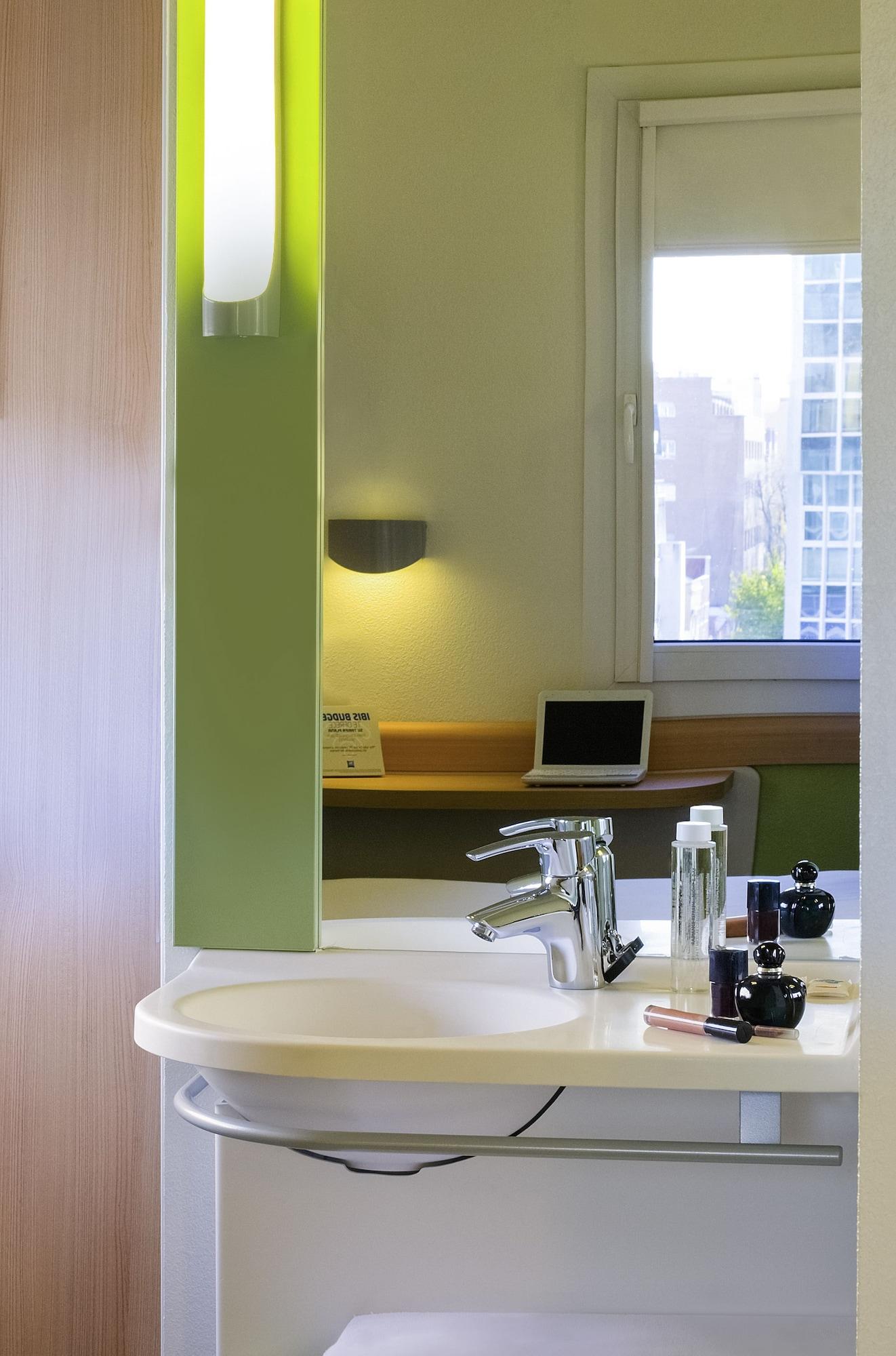 Ibis Budget Braga Centro Buitenkant foto