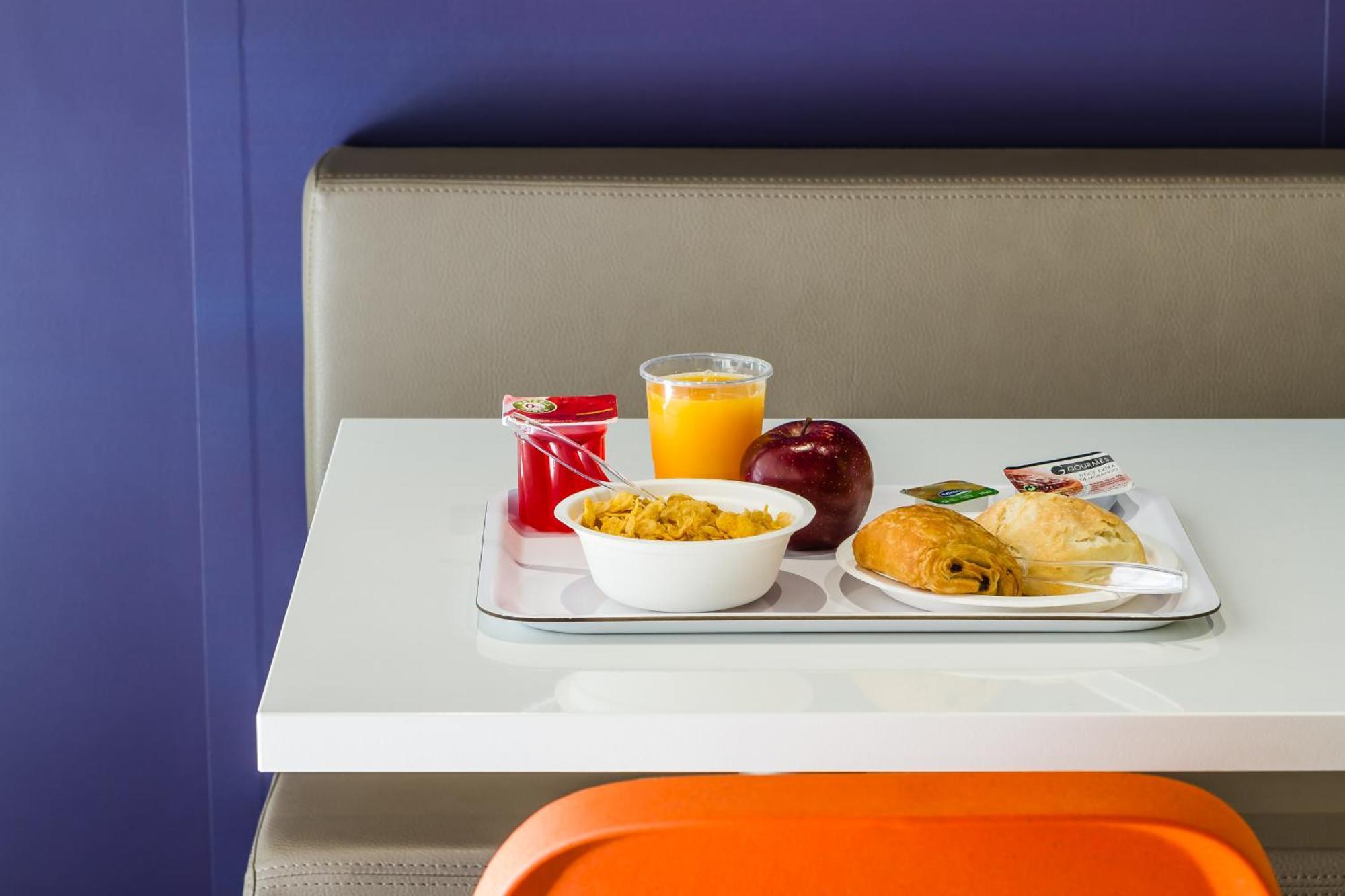 Ibis Budget Braga Centro Buitenkant foto