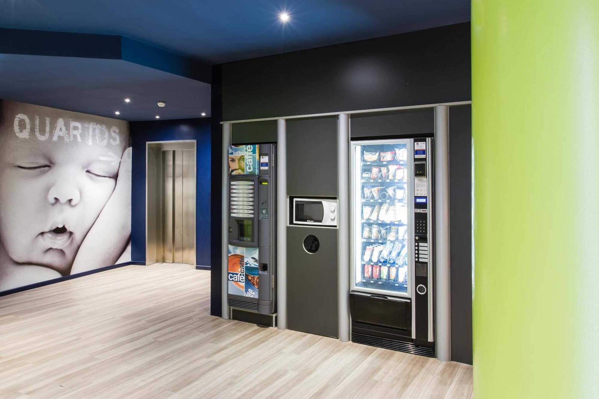 Ibis Budget Braga Centro Buitenkant foto
