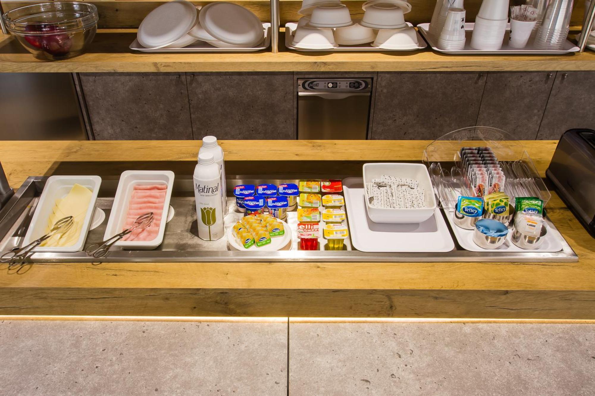 Ibis Budget Braga Centro Buitenkant foto