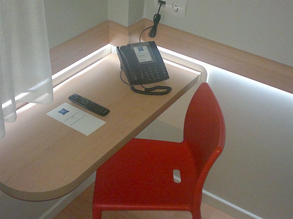 Ibis Budget Braga Centro Buitenkant foto