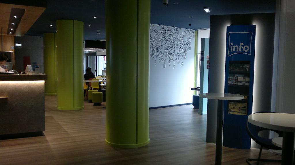 Ibis Budget Braga Centro Buitenkant foto